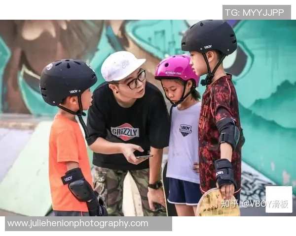 聚焦滑板:成都滑板队的团队协作话题